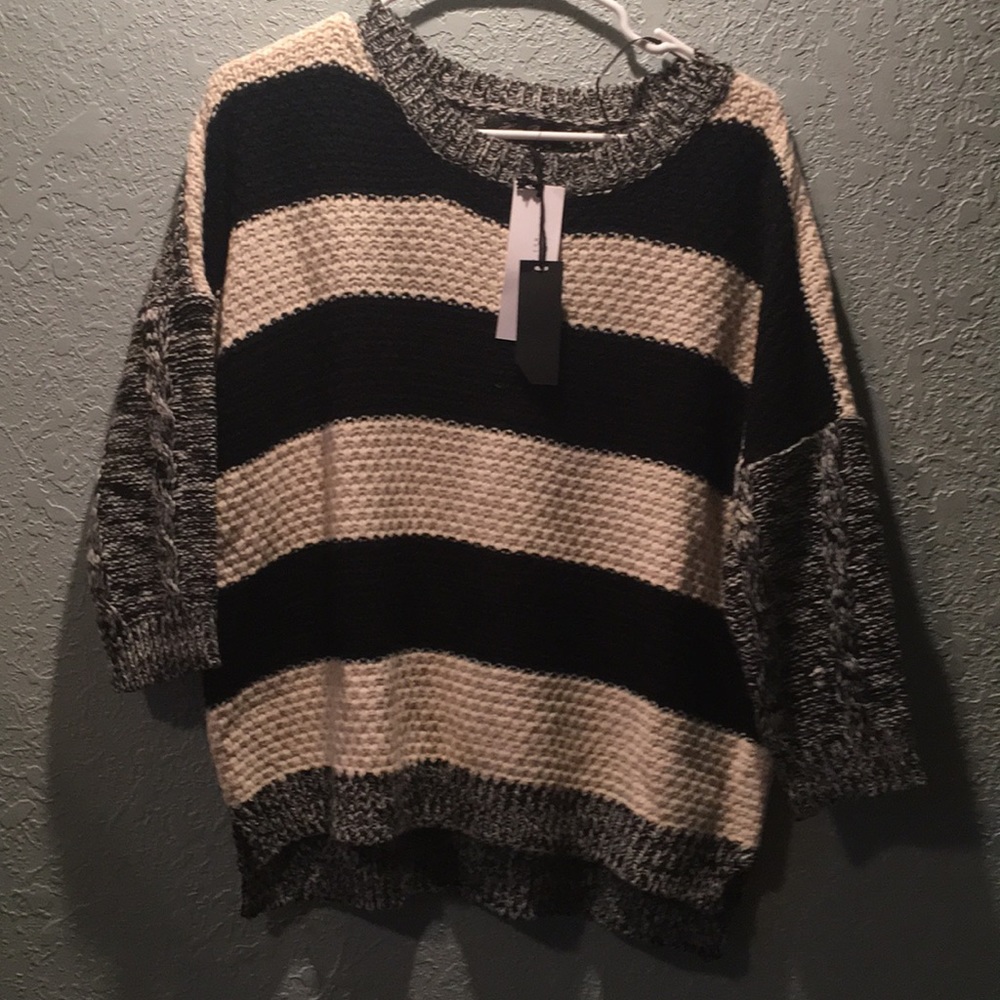 Sosie honey pinch stripped sweater with 3/4 sleeve